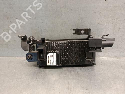 Used Electronic module VOLVO XC40 (536) D4 AWD (190 hp) 29913871
