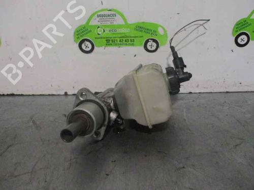 Brake master cylinder RENAULT ESPACE III (JE0_) 2.2 12V TD (JE0E, JE0H, JE0P) | BP4399125M77 