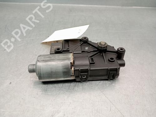 Moteur du toit ouvrant AUDI Q7 (4LB) 3.0 TDI quattro | BP29924677M60