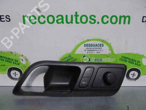 Used Front left interior door handle Front left interior door handle 3215706 3215706