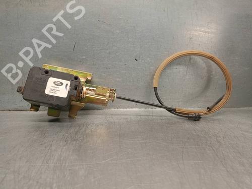 Used Fuel door actuator LAND ROVER DISCOVERY III (L319) 2.7 TD 4x4 (190 hp) 17385546