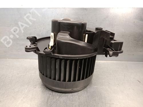 Used Heater blower motor MERCEDES-BENZ CLK (C209) CLK 200 Kompressor (209.341) (184 hp) 25236129