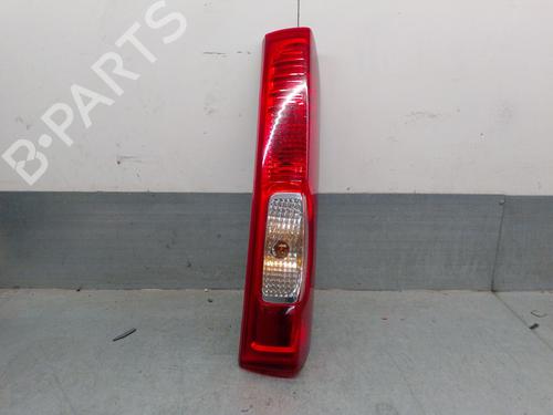 Piloto trasero derecho RENAULT TRAFIC II Bus (JL) 2.0 dCi 115 (JL00, JL01, JL0H, JL0M, JL0U) (114 hp) 30940403