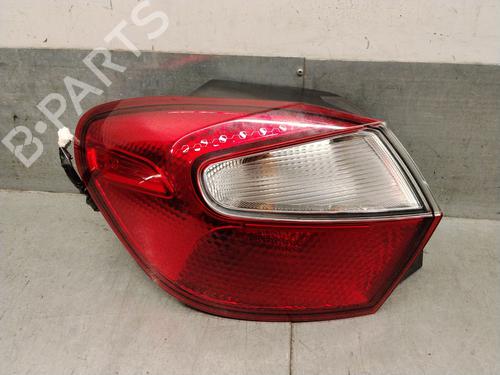 Farolim esquerdo Farolim esquerdo HYUNDAI i10 III (AC3, AI3) 1.0 MPi (67 hp) 34720370 34720370