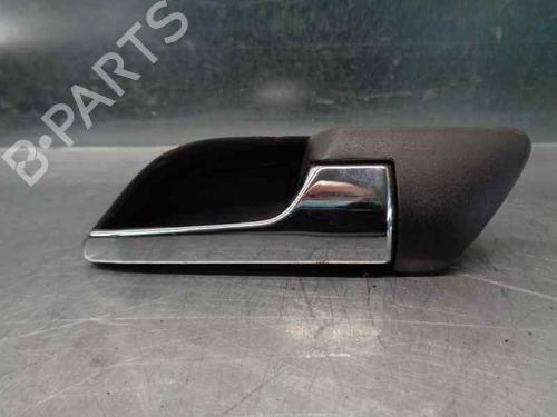 Used Front right interior door handle Front right interior door handle 7234374 7234374
