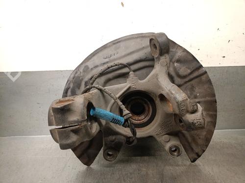 Used Left front steering knuckle BMW X3 (E83) 2.0 sd (177 hp) 23263237