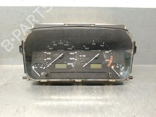 Used Instrument cluster Instrument cluster SEAT IBIZA II (6K1) 1.4 i (60 hp) 33856484 33856484