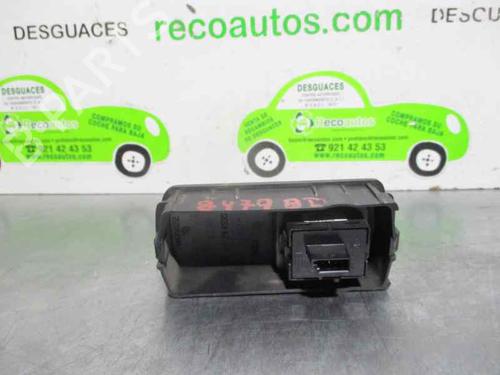 Right front window switch OPEL SIGNUM Hatchback (Z03) 2.2 DTI (F48) | BP2513793I26 