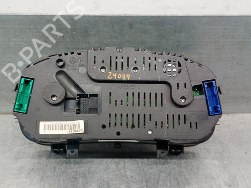 Used Instrument cluster VW GOLF IV (1J1) 1.9 TDI (110 hp) 30624528