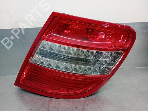 Used Right taillight MERCEDES-BENZ C-CLASS (W204) C 320 CDI (204.022) (224 hp) 27889964