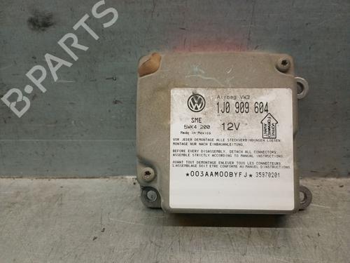 Used ECU airbags VW PASSAT B5 (3B2) 1.9 TDI (110 hp) 22793166