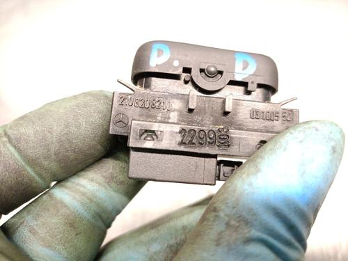 Right front window switch MERCEDES-BENZ CLK Convertible (A208) CLK 320 (208.465) | BP23402065I26 