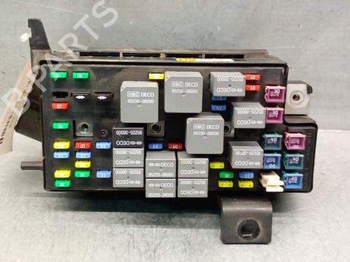 Used Fuse box Fuse box HYUNDAI SONATA IV (EF) 2.0 16V (131 hp) 33816957 33816957