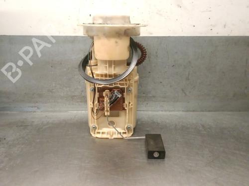 Used Fuel pump VW GOLF V (1K1) 1.6 (102 hp) 30510579