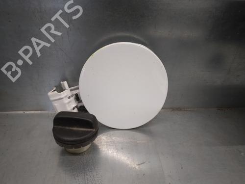 Used Fuel flap TOYOTA YARIS (_P13_) 1.5 Hybrid (NHP130_, NHP130) (101 hp) 15981757