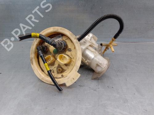 Used Fuel pump BMW 5 Gran Turismo (F07) 530 d xDrive (258 hp) 17703889