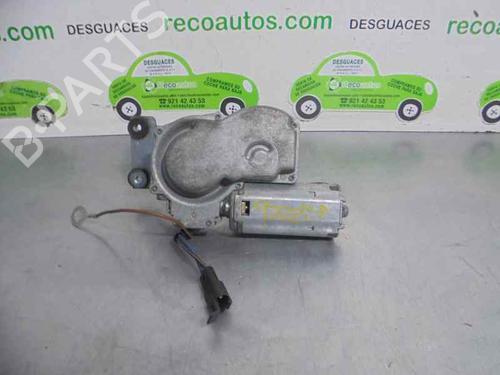 Used Rear wiper motor OPEL TIGRA (S93) [1994-2000]  4026616