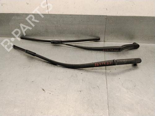 Used Front windshield wiper arm Front windshield wiper arm 39103584 39103584