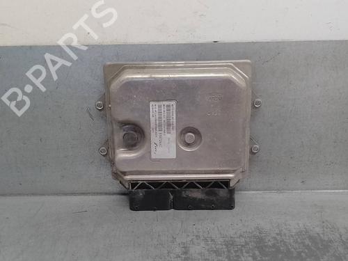 Used Engine control unit (ECU) Engine control unit (ECU) 17456372 17456372