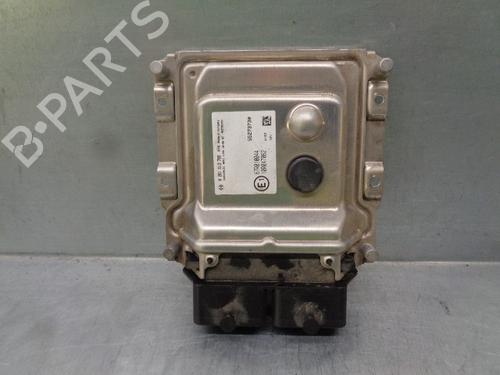 Used Engine control unit (ECU) Engine control unit (ECU) 10293589 10293589