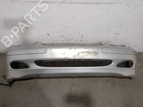 Used Front bumper MERCEDES-BENZ C-CLASS (W203) C 220 CDI (203.006, 203.008) (143 hp) 22727657
