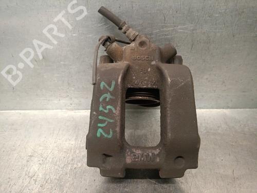 right-front-brake-caliper-bmw-3-touring-f31-2012-2013-2014-2015-2016-2017-2018-2019-32068016 main image