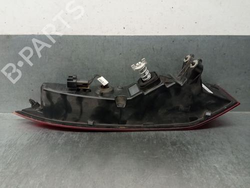 Left taillight JAGUAR F-PACE (X761) 2.0 TD4 | BP30158638C34