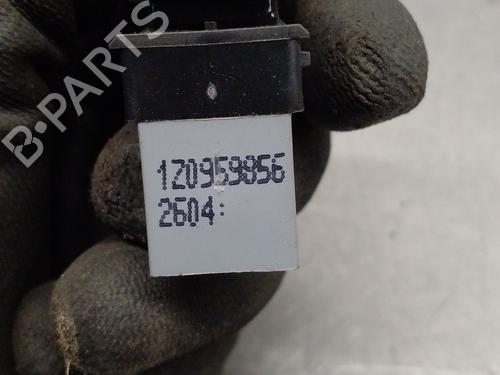 Right rear window switch SKODA YETI (5L) 2.0 TDI | BP31837975I28 