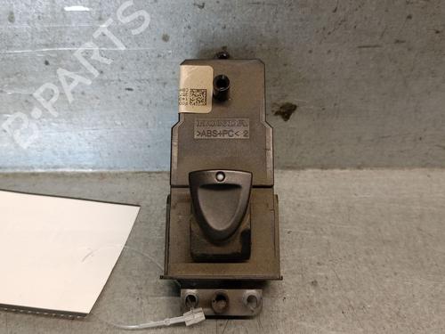 Used Right rear window switch Right rear window switch HONDA CIVIC VIII Hatchback (FN, FK) 2.2 CTDi (FK3) (140 hp) 34246320 34246320