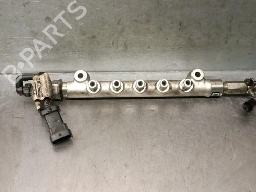 Einspritzleiste für OPEL ASTRA J (P10) 1.6 CDTi (68) (110 hp) 31829301