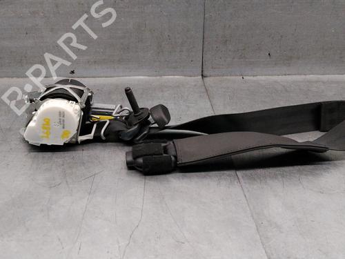 front-right-seatbelt-fiat-500l-351_-352_-2012-40127681 main image