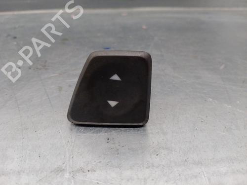 Used Right front window switch Right front window switch 15711286 15711286