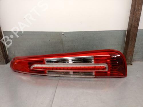 right-taillight-ford-focus-c-max-dm2-2003-2004-2005-2006-2007-31806471 main image