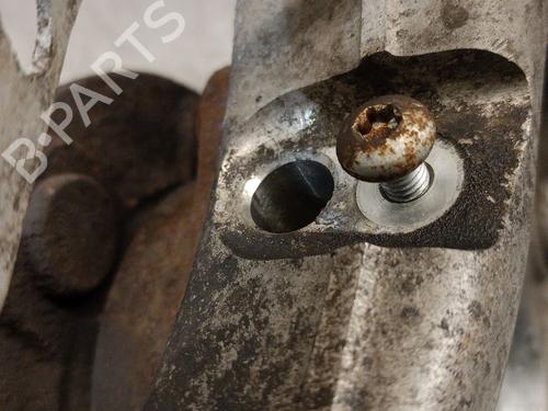 Right front steering knuckle JAGUAR F-PACE (X761) 2.0 TD4 | BP30143100M26