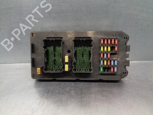 Used Fuse box JEEP COMMANDER (XK, XH) [2005-2010]  17586849