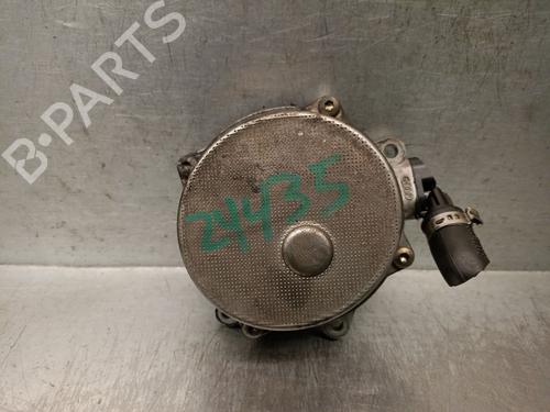 Used Vacuum pump AUDI A4 B6 (8E2) 2.5 TDI (163 hp) 31354210