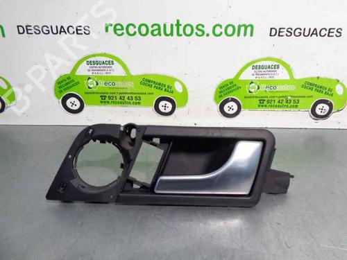 Front right interior door handle AUDI A2 (8Z0) 1.6 FSI 8Z0837020