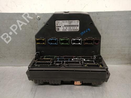 Used Fuse box Fuse box MERCEDES-BENZ E-CLASS (W212) E 200 CDI / BlueTEC (212.005, 212.006) (136 hp) 33691750 33691750