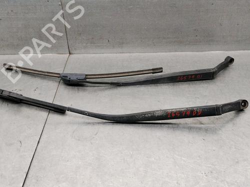 Used Front windshield wiper arm Front windshield wiper arm 39248411 39248411