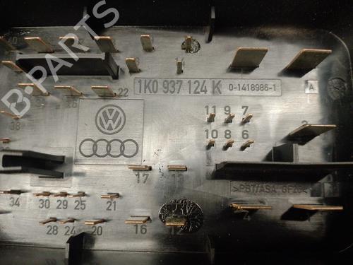 Fuse box VW GOLF PLUS V (5M1, 521) 1.9 TDI | BP14988054E1 