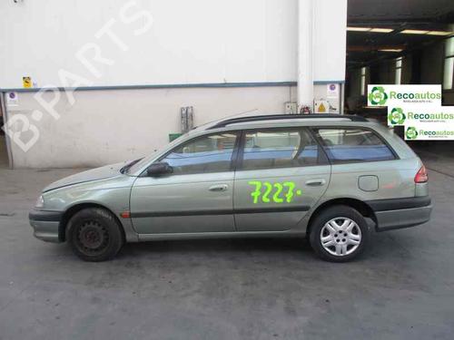 Used Parts TOYOTA AVENSIS Estate (_T22_)  2.0 D-4D (CDT220_, CDT220R)  201782