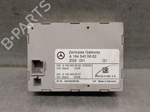 Used Electronic module Electronic module MERCEDES-BENZ M-CLASS (W164) ML 320 CDI 4-matic (164.122) (224 hp) 39652748 39652748