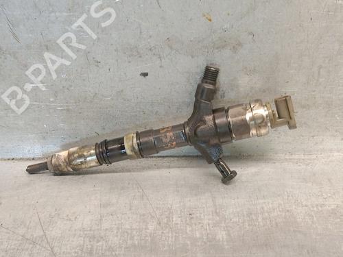 Used Injector TOYOTA AVENSIS Saloon (_T25_) 2.0 D-4D (CDT250_, CDT250R) (116 hp) 29009020