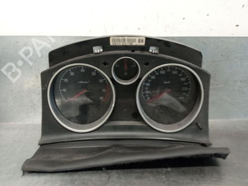 Kombiinstrument OPEL ASTRA H (A04) 1.6 (L48) (105 hp) 27834184