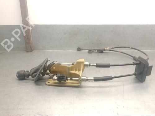 Used Gear lever FIAT PANDA (169_) 1.2 (169.AXB11, 169.AXB1A) (60 hp) 28132017