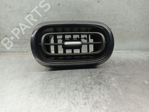 Air vent TOYOTA YARIS (_P21_, _PA1_, _PH1_) 1.5 Hybrid (MXPH10, MXPH11) 55660K0040 | 55660K0050