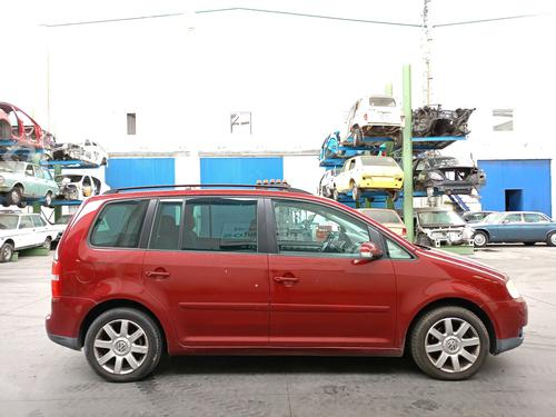 Venstre fortil invendig håndtag VW TOURAN (1T1, 1T2) 2.0 TDI 16V | BP23038434I13 