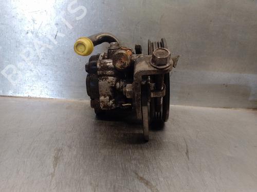Used Steering pump KIA RIO I Hatchback (DC) 1.5 16V (97 hp) 13698246