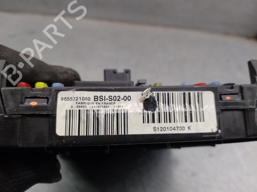 Fuse box PEUGEOT 407 (6D_) 2.0 HDi 135 (6DRHRH, 6DRHRE, 6DRHRG, 6DRHRJ) | BP17102868E1 