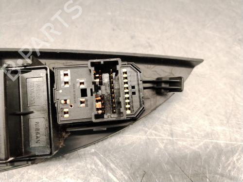 Left front window switch NISSAN PULSAR Hatchback (C13) 1.2 DIG-T | BP39135069I27 - Image 4